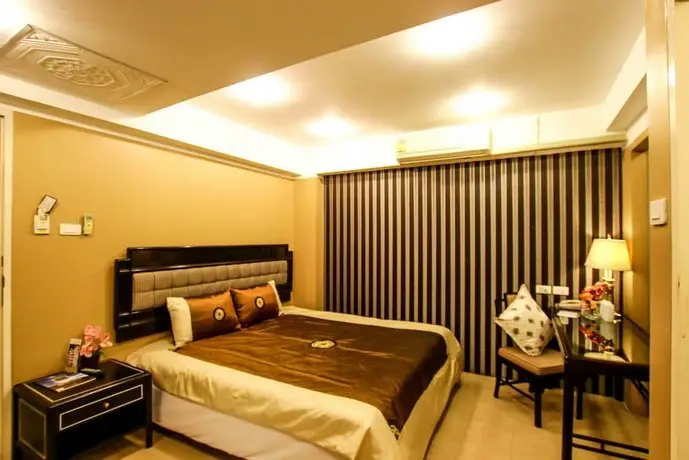 MAMBA and Baan Aranya Serviced Apartment 