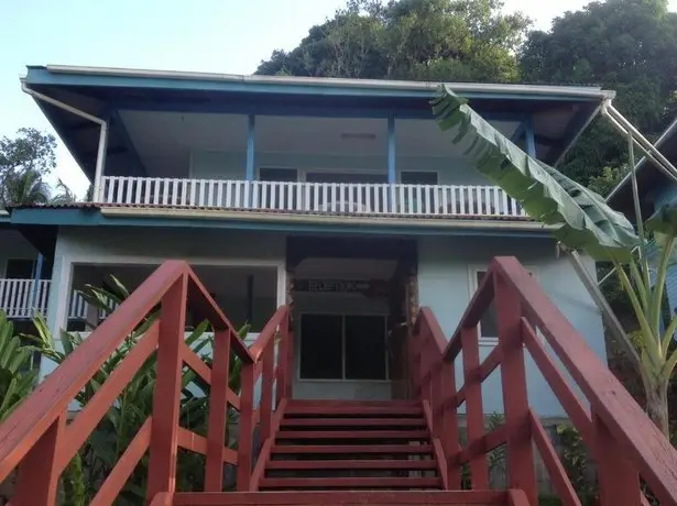 Rekona Lodge