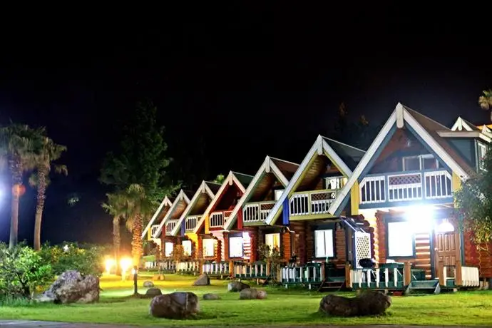 Jungmun Log Pension & Resort 