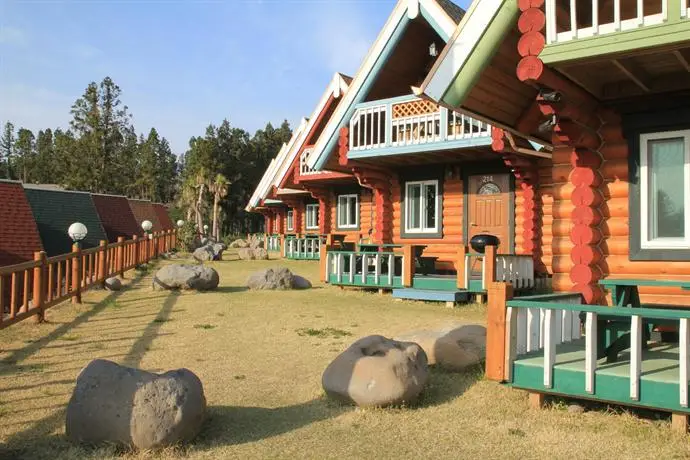 Jungmun Log Pension & Resort 