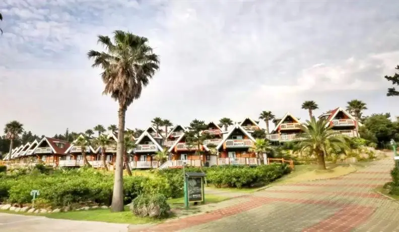 Jungmun Log Pension & Resort 