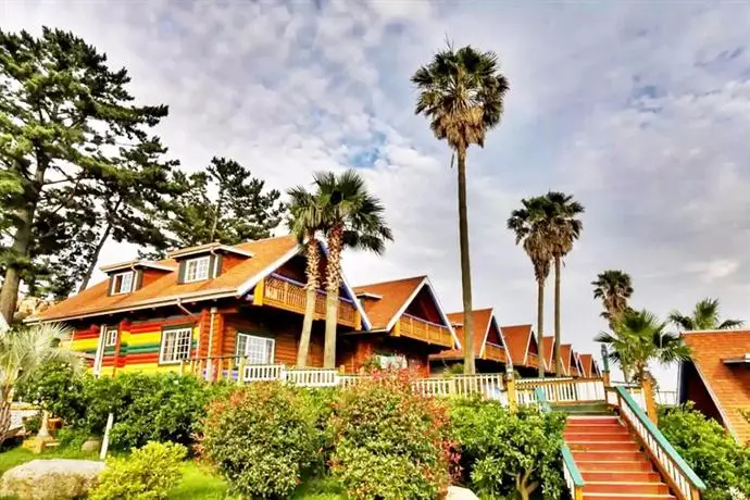 Jungmun Log Pension & Resort 