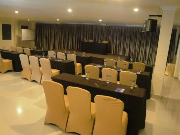 Ramayana Hotel Makassar 