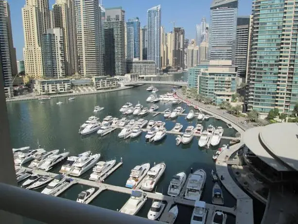 Luxury Apartment - Dubai Marina