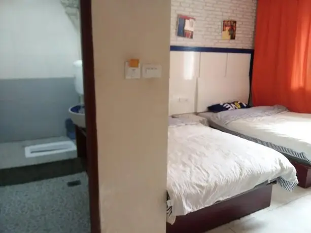 Dengba Hostel Guiyang 