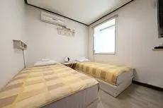 Fully Hong Hostel 