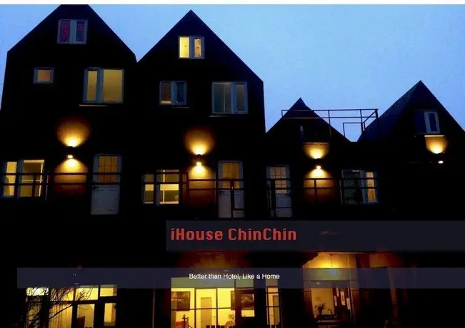 I House Chinchin