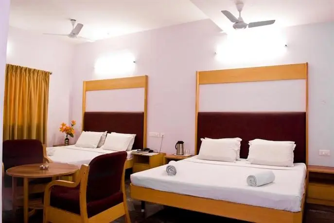 Hotel Rajadhane 