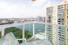 Luxury Apartments At Intracoastal 