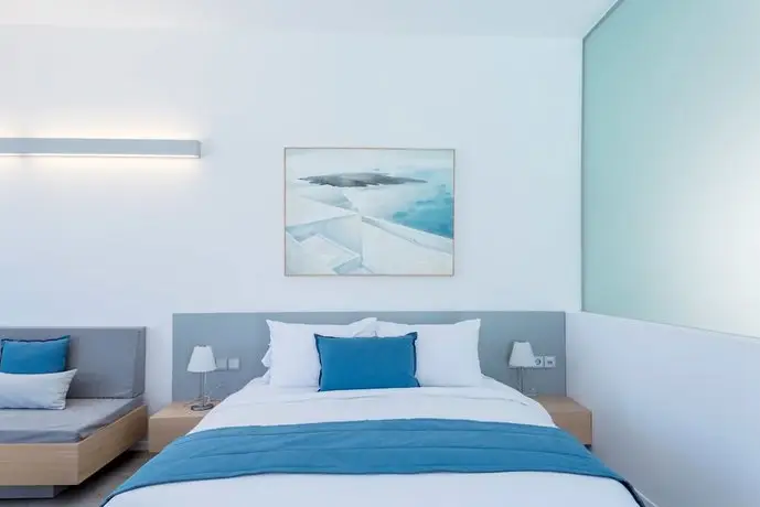 Alti Santorini Suites 