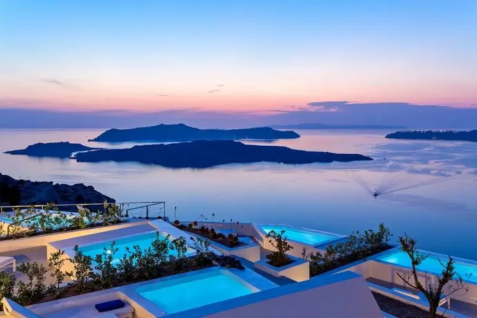 Alti Santorini Suites 