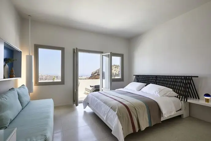 Alti Santorini Suites 