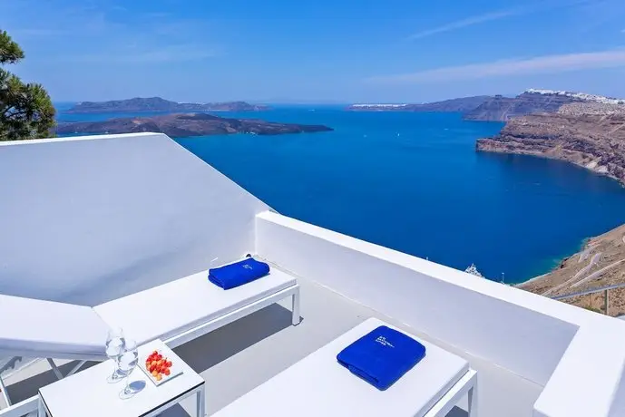 Alti Santorini Suites 