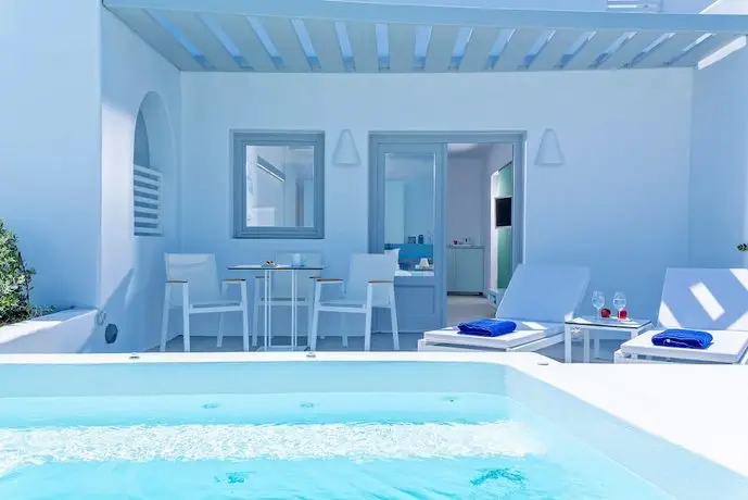 Alti Santorini Suites 