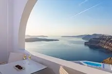 Alti Santorini Suites 