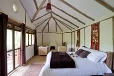 Gorilla Safari Lodge 