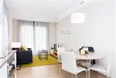 Feelathome Plaza Apartments 