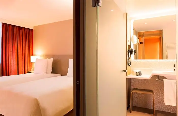 Hotel Oceania Paris Roissy CDG 