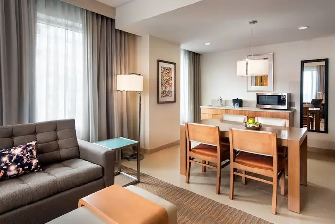 Courtyard by Marriott Los Angeles L A LIVE 