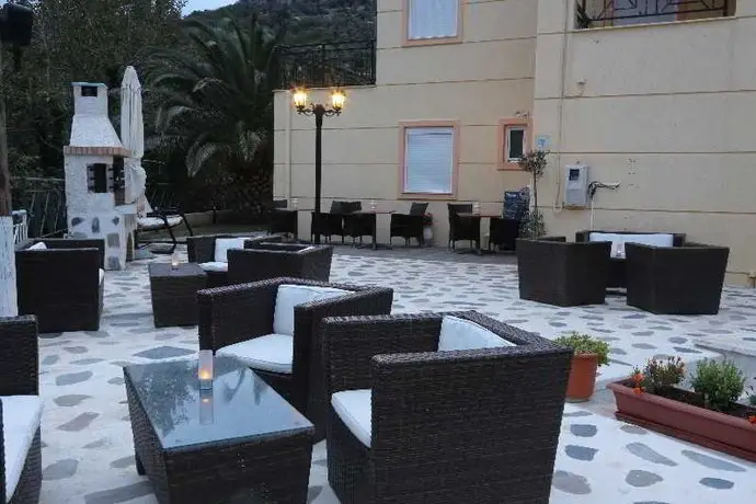 Coral Hotel Agios Isidoros 