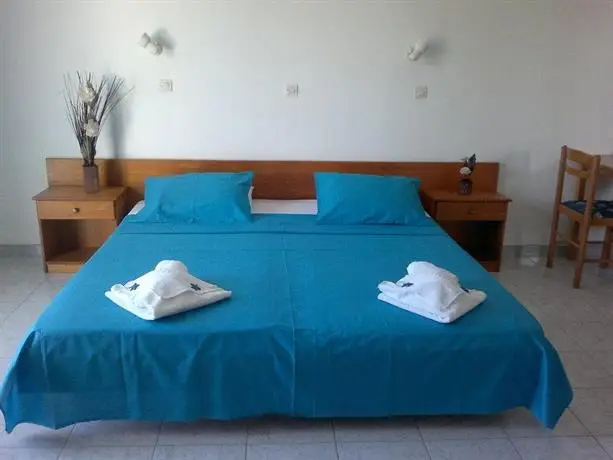 Pyrgos Hotel Apartments