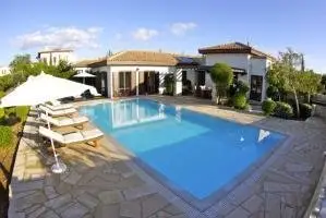 3 Br Villa Anteros