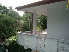 Homestay - White Villa Bentota 