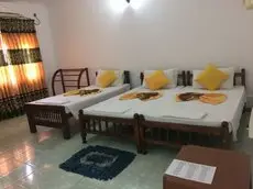 Homestay - White Villa Bentota 