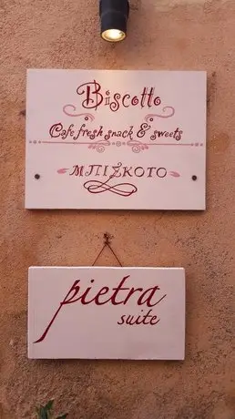 Pietra Suite