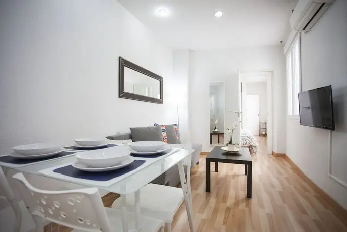 Fuencarral Apartments Madrid 