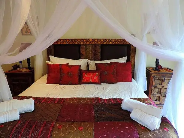 Khaya Umdani Guest Houses 