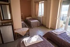 Zoumboulis Rooms 