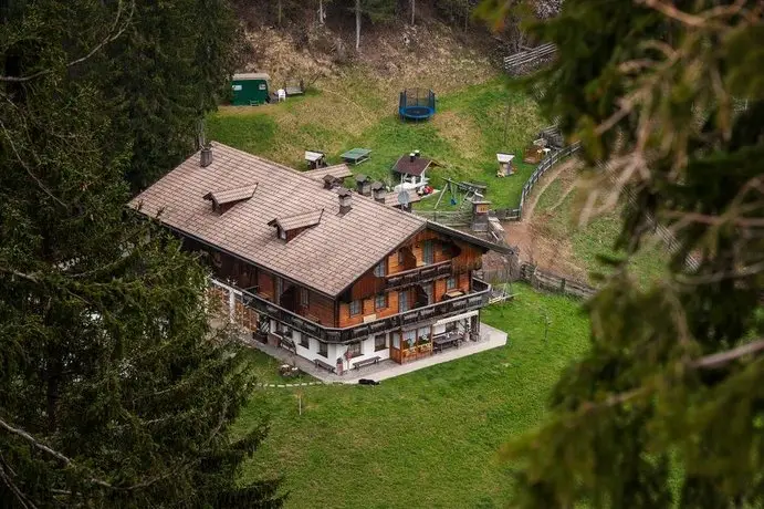 Haus Waldruhe San Candido