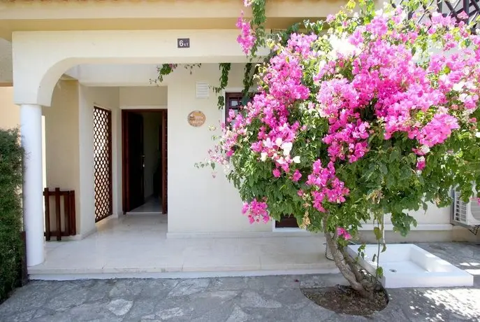 Maria Villa Pissouri