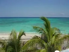 Grand Turk Inn 