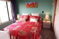 The Loft Art Studio & Premium Bed and Breakfast 