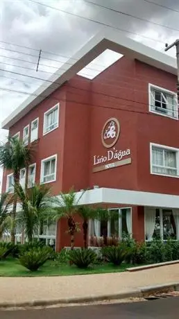 Lirio D'Agua Hotel