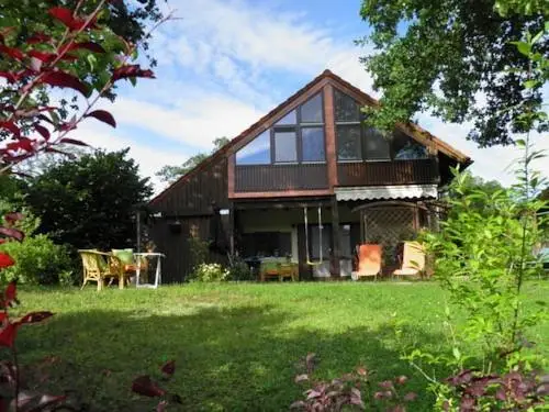 Bayerisches Landhaus bei Passau Chalet Ilona im Park