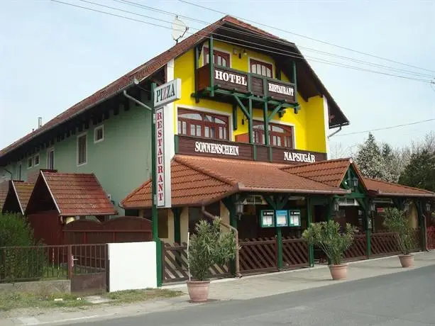 Hotel Napsugar Balatonkeresztur