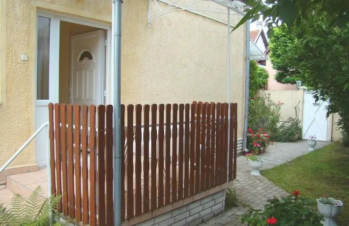 Napfeny Apartmanhaz Gyula