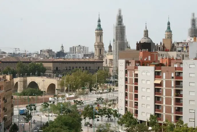 Hostal Puente de Piedra 