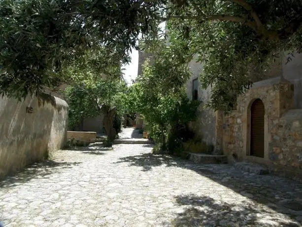 Dorovinis Monemvasia Castlehouses 