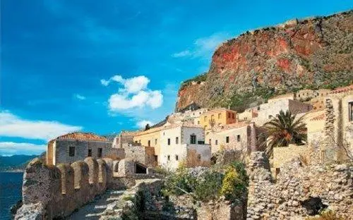 Dorovinis Monemvasia Castlehouses 