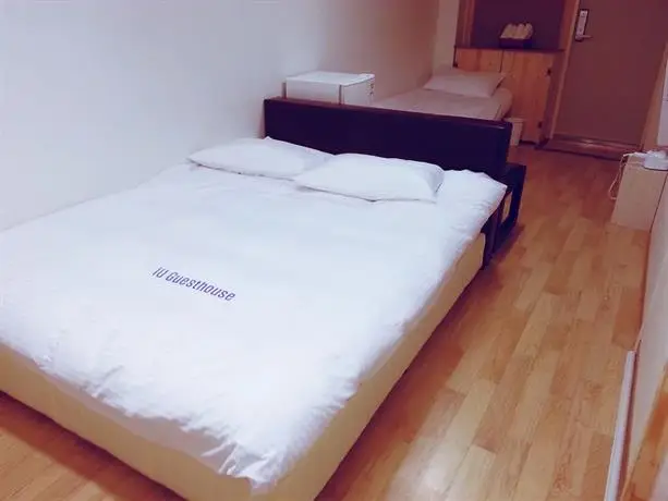 IU Guest House Myeongdong 