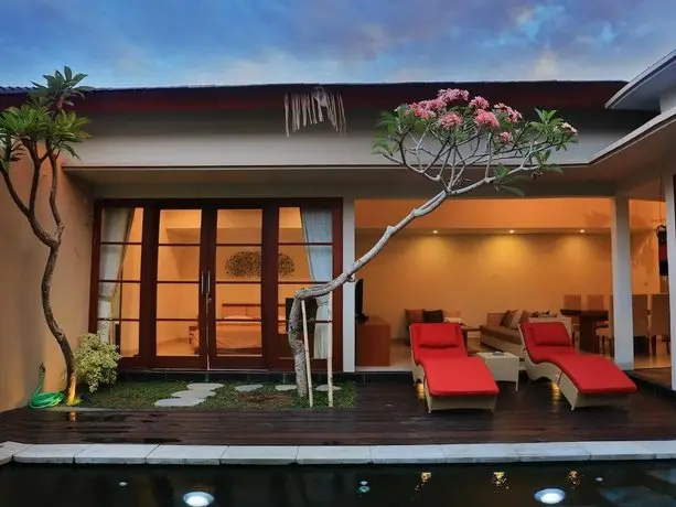 Holiday Benoa Villa