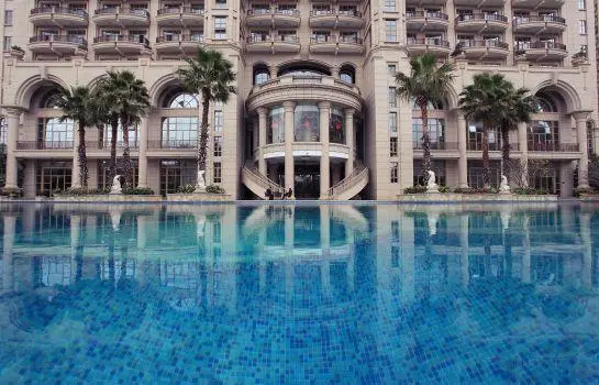 Days Hotel Logan City Huizhou 