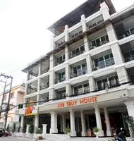 Lub Sbuy House Hotel 