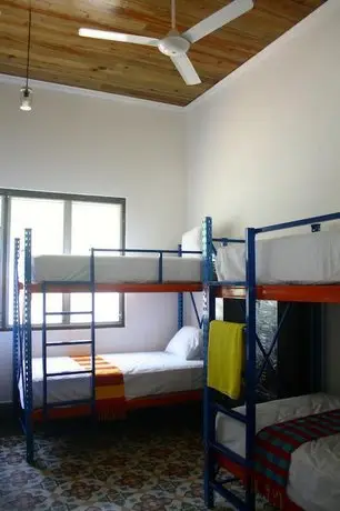 La Madrugada Hostel 