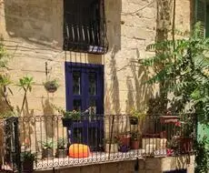 Cornelius Valletta Apartments 