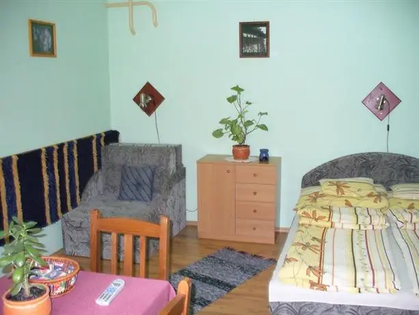 Pleiveisz Apartman 